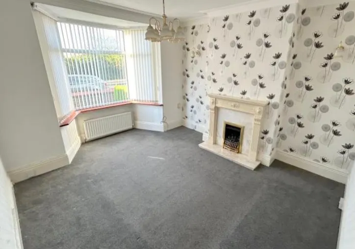 3 bed End of Terrace