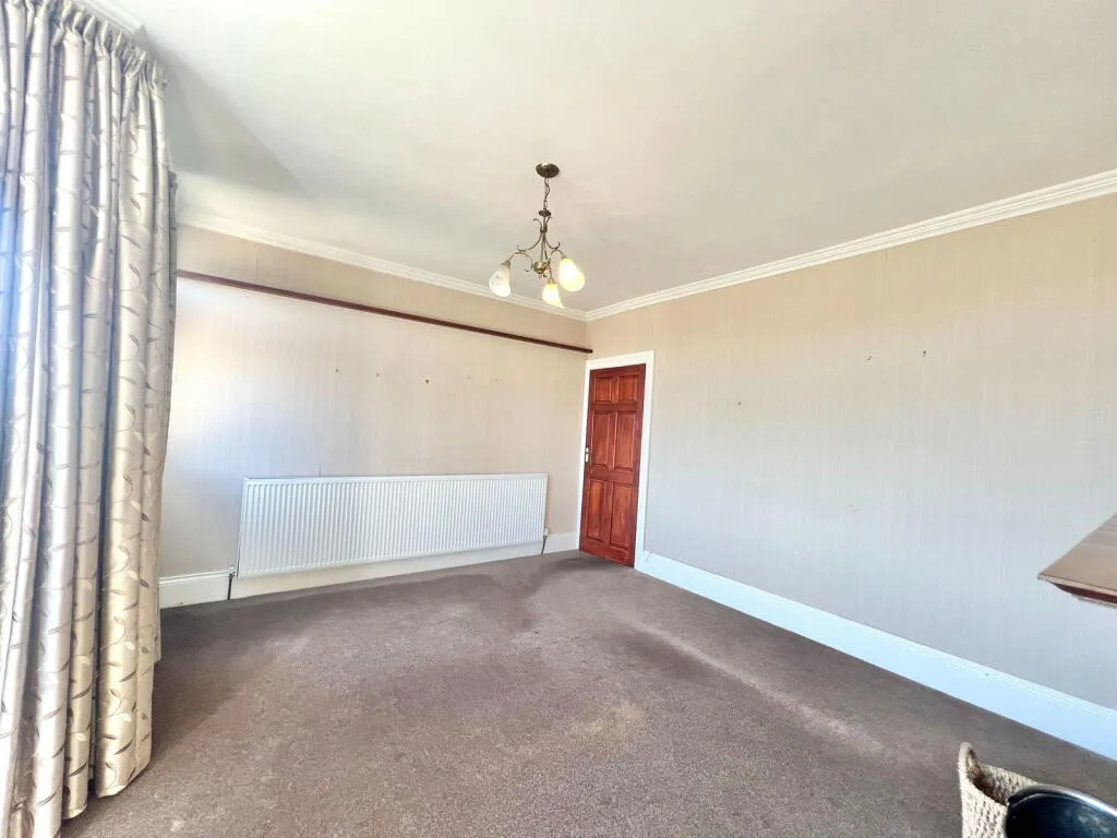 3 bed Semi-Detached
