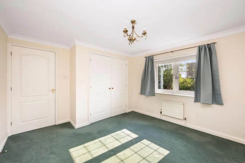 2 bed Retirement Property