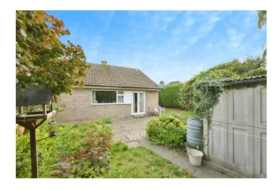 2 bed Bungalow