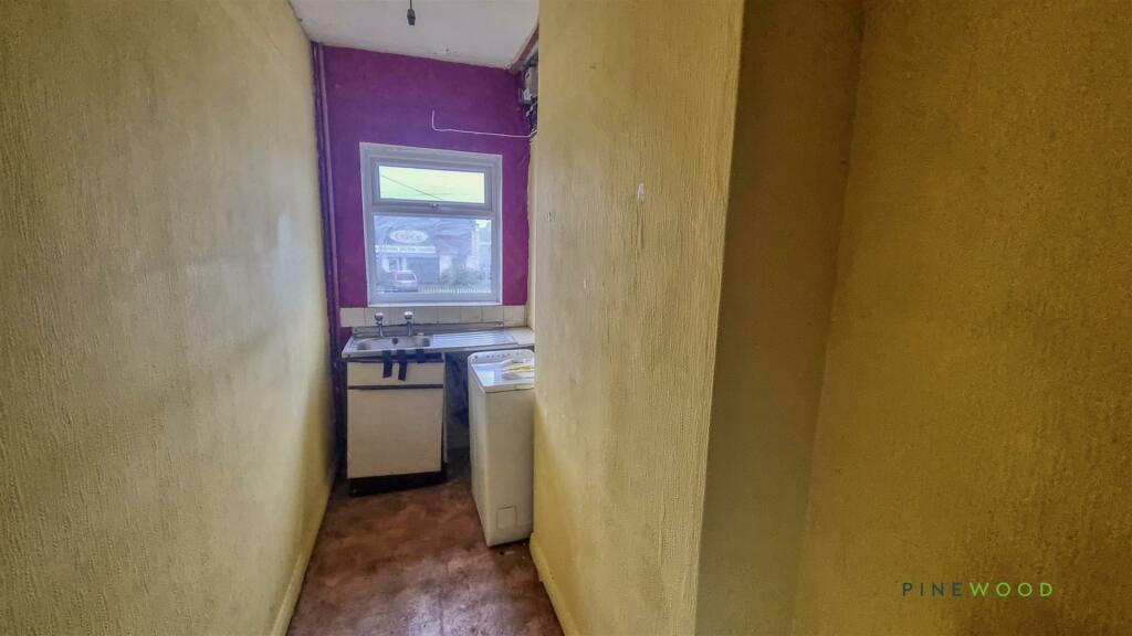 1 bed Commercial Property
