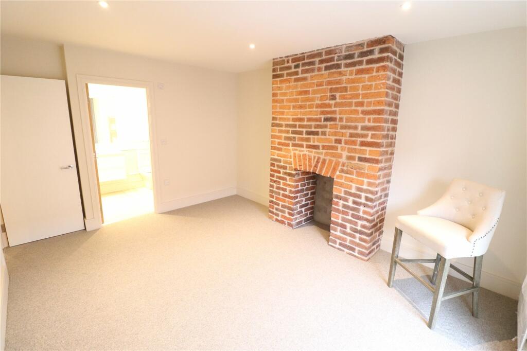 2 bed Apartment