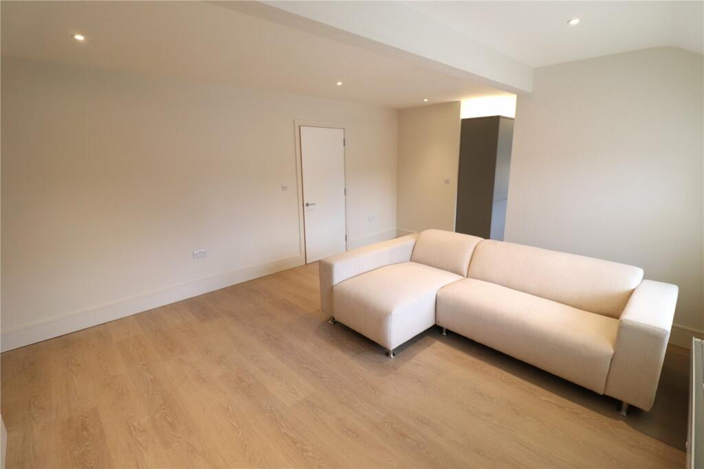 2 bed Apartment