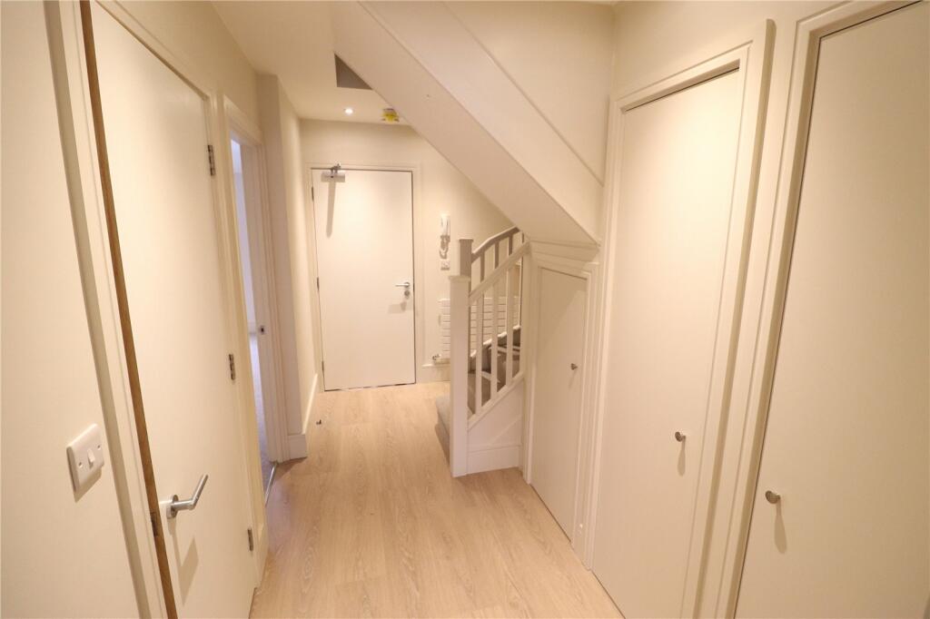 2 bed Apartment