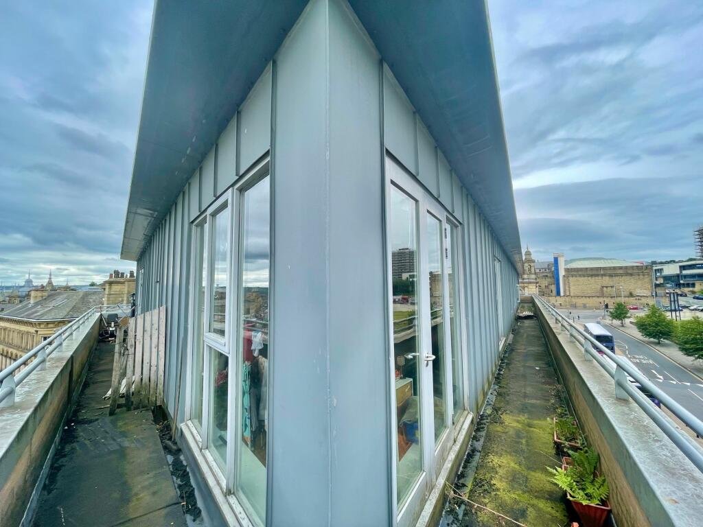 2 bed Apartment