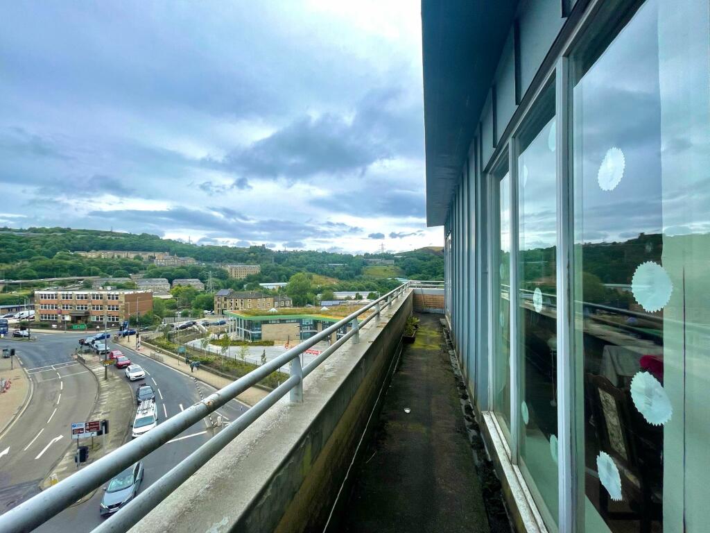 2 bed Apartment