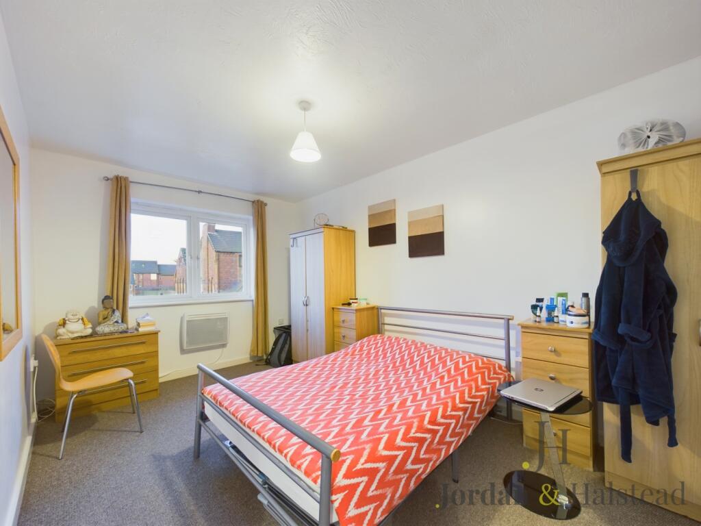2 bed Apartment