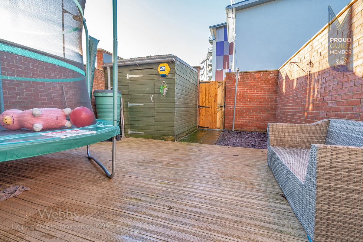 3 bed Terraced
