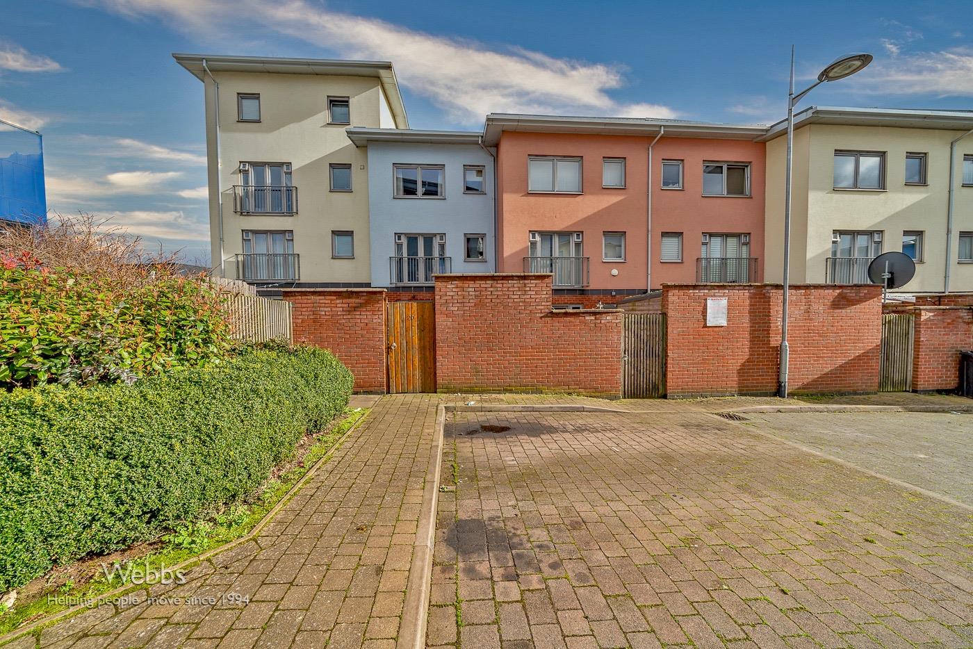 3 bed Terraced