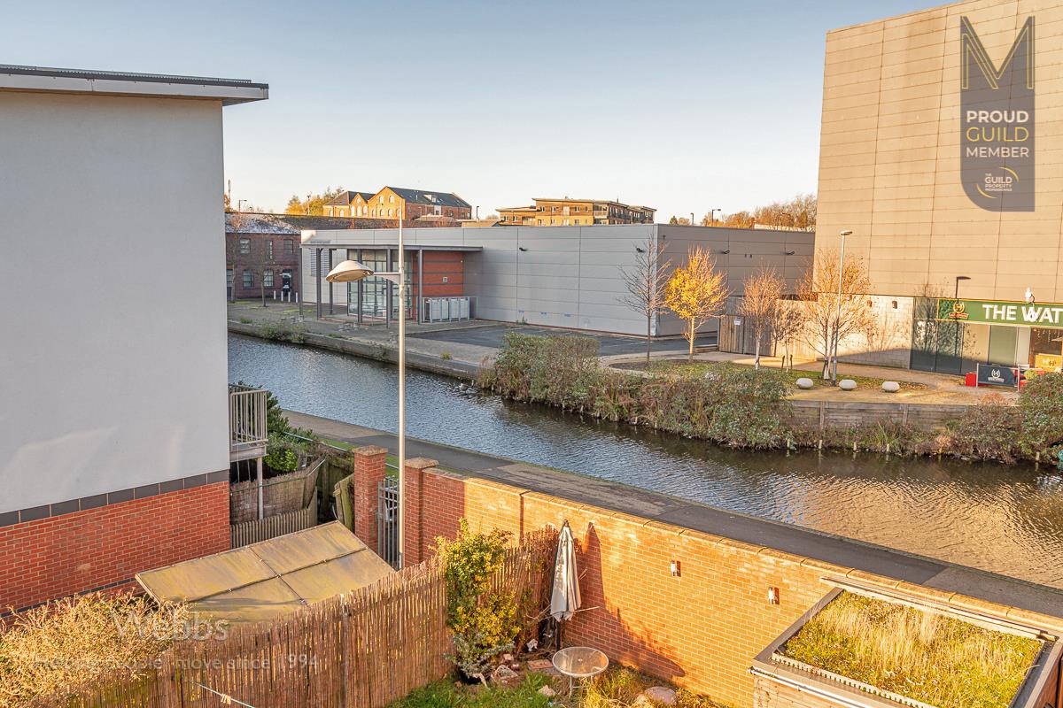 3 bed Terraced