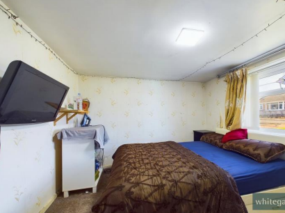 2 bed Semi-Detached Bungalow