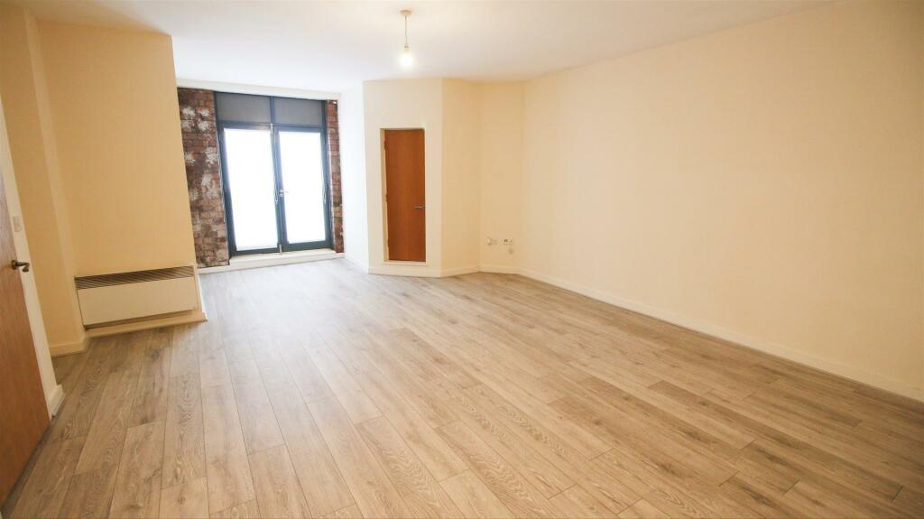 2 bed Apartment