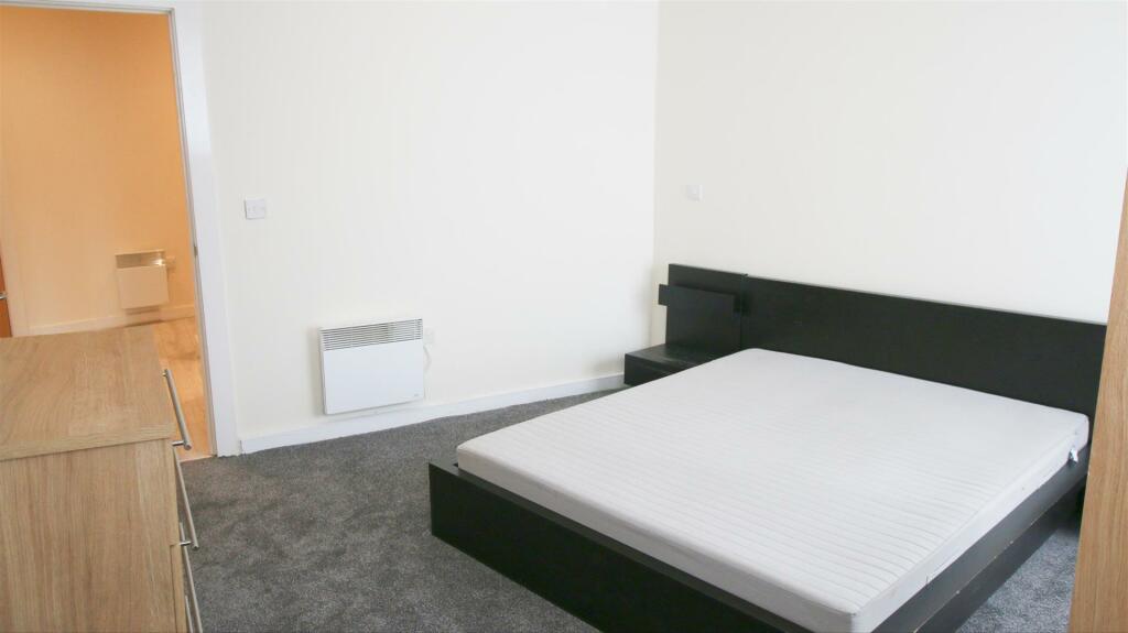 2 bed Apartment