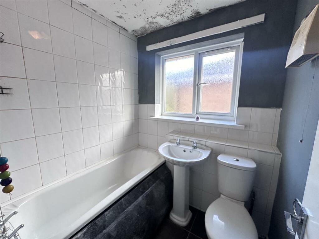 2 bed Terraced