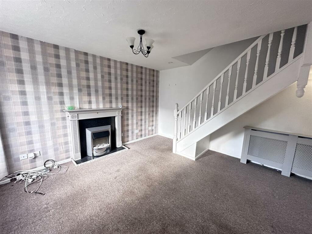 2 bed Terraced