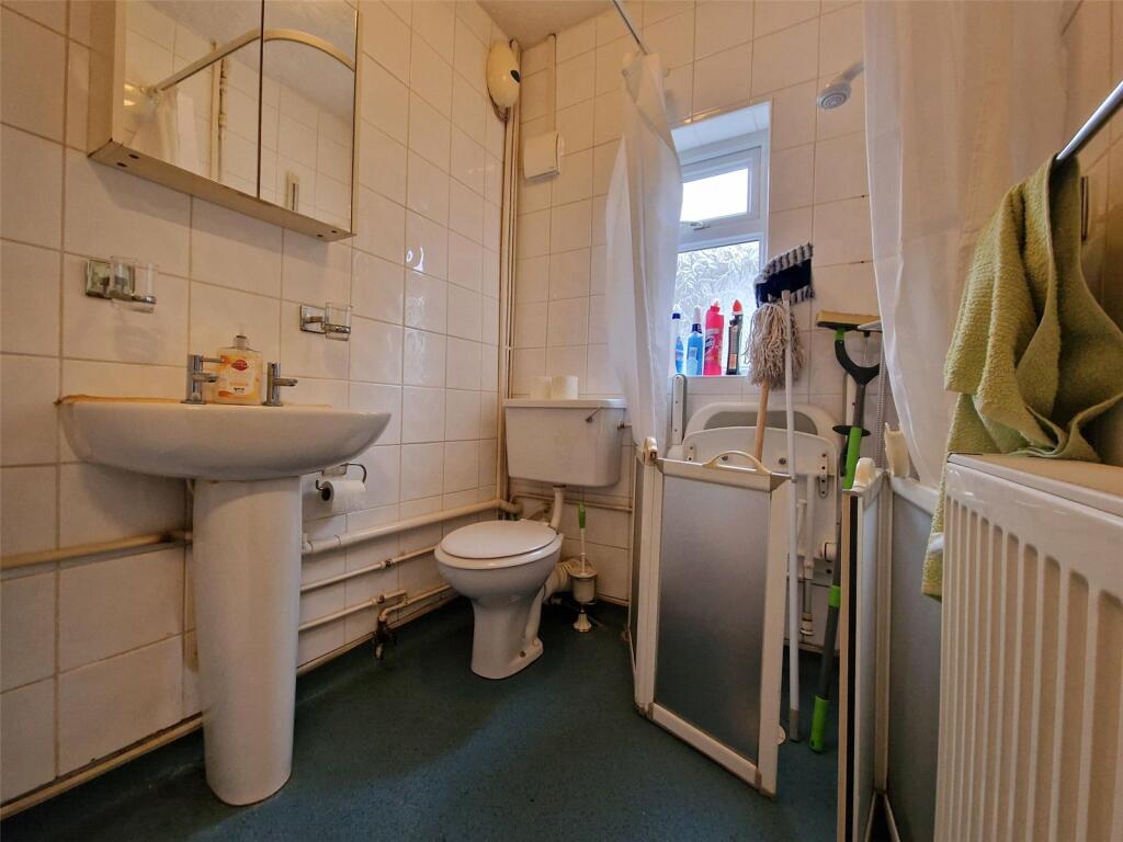 3 bed Semi-Detached