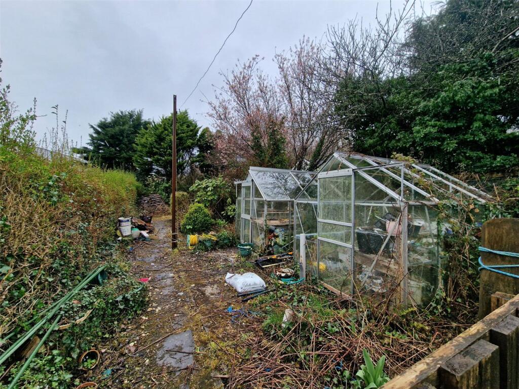 3 bed Semi-Detached