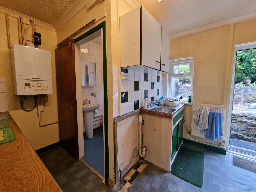 3 bed Semi-Detached
