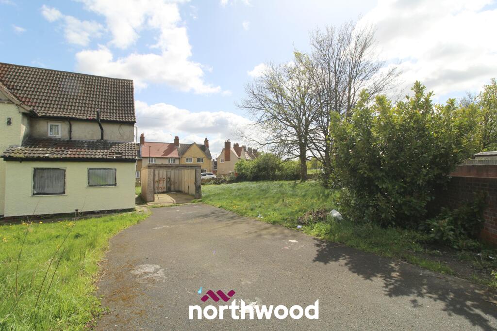 3 bed Semi-Detached