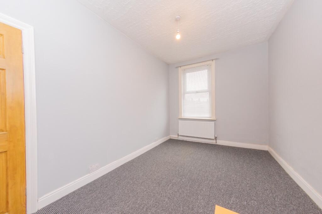 2 bed End of Terrace