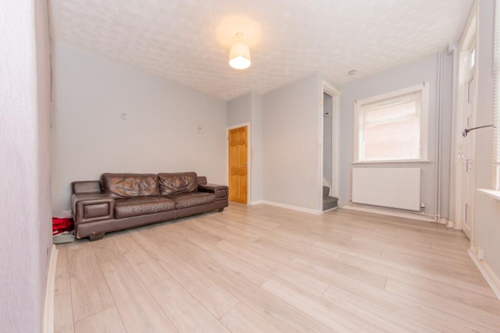 2 bed End of Terrace