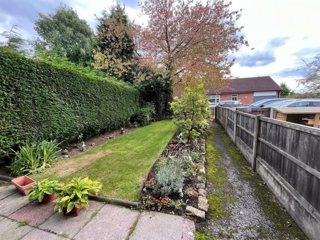 3 bed Terraced