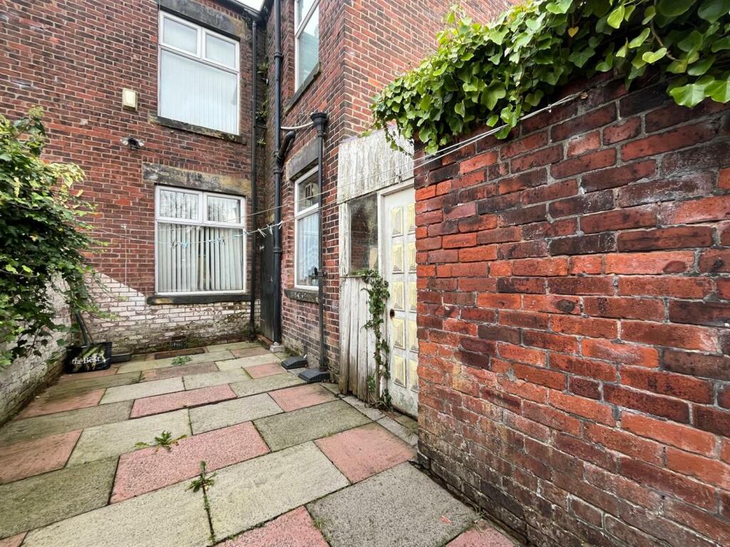 3 bed Terraced