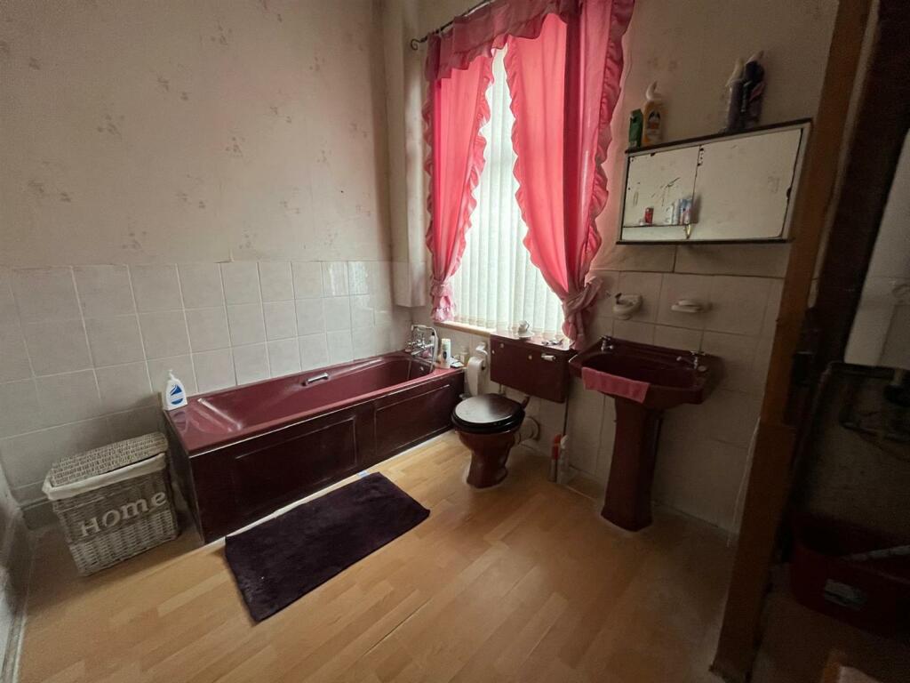 3 bed Terraced