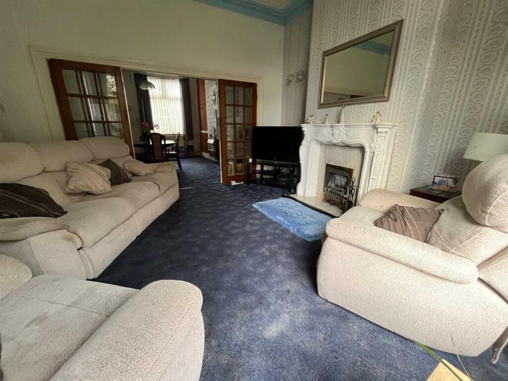 3 bed Terraced