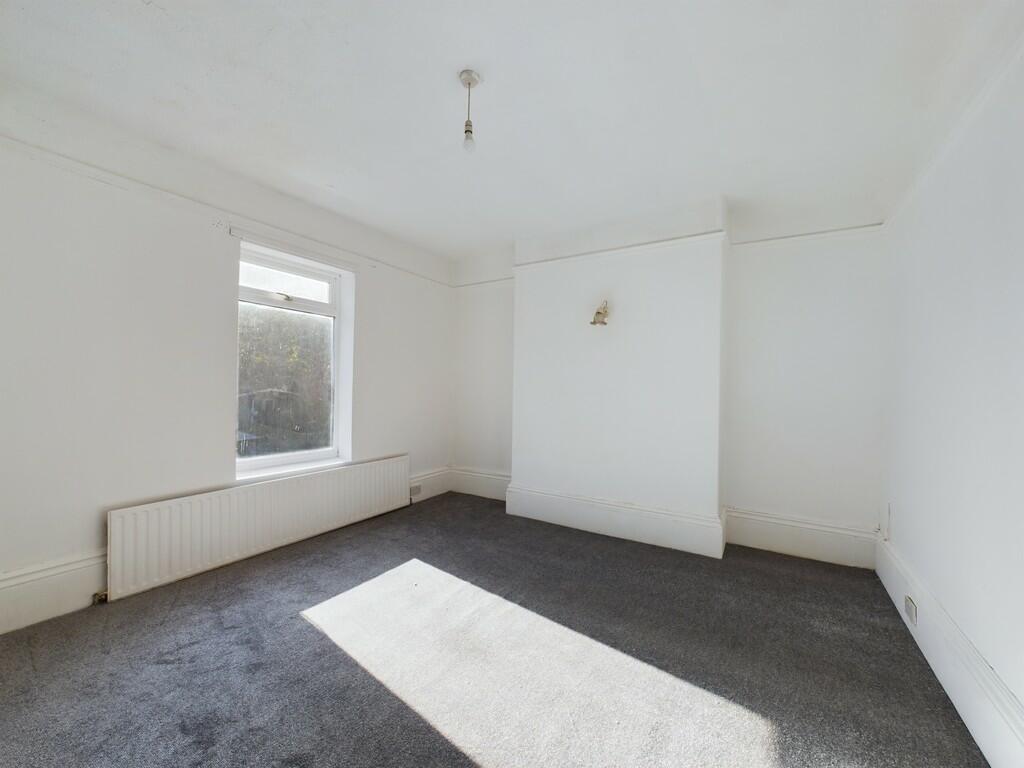 2 bed Apartment