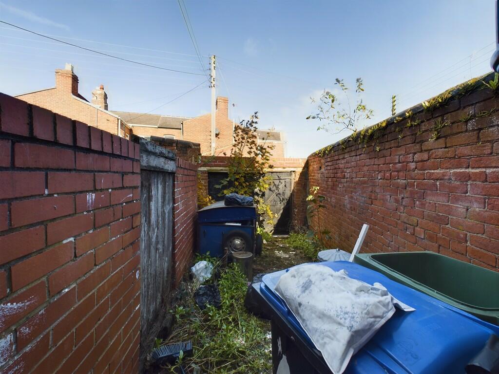 2 bed Apartment