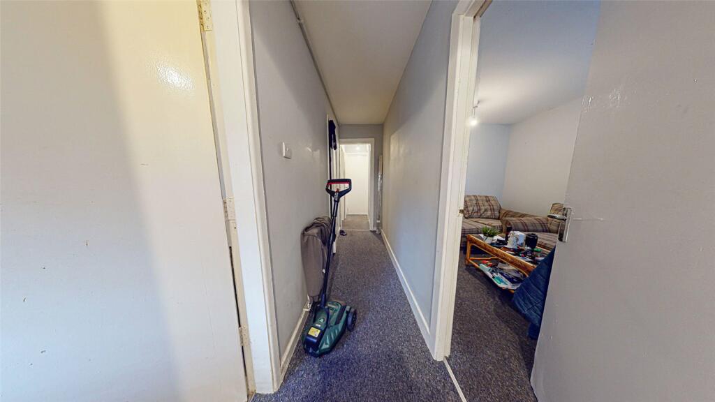 2 bed Maisonette