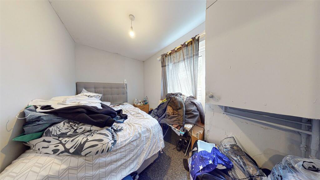 2 bed Maisonette