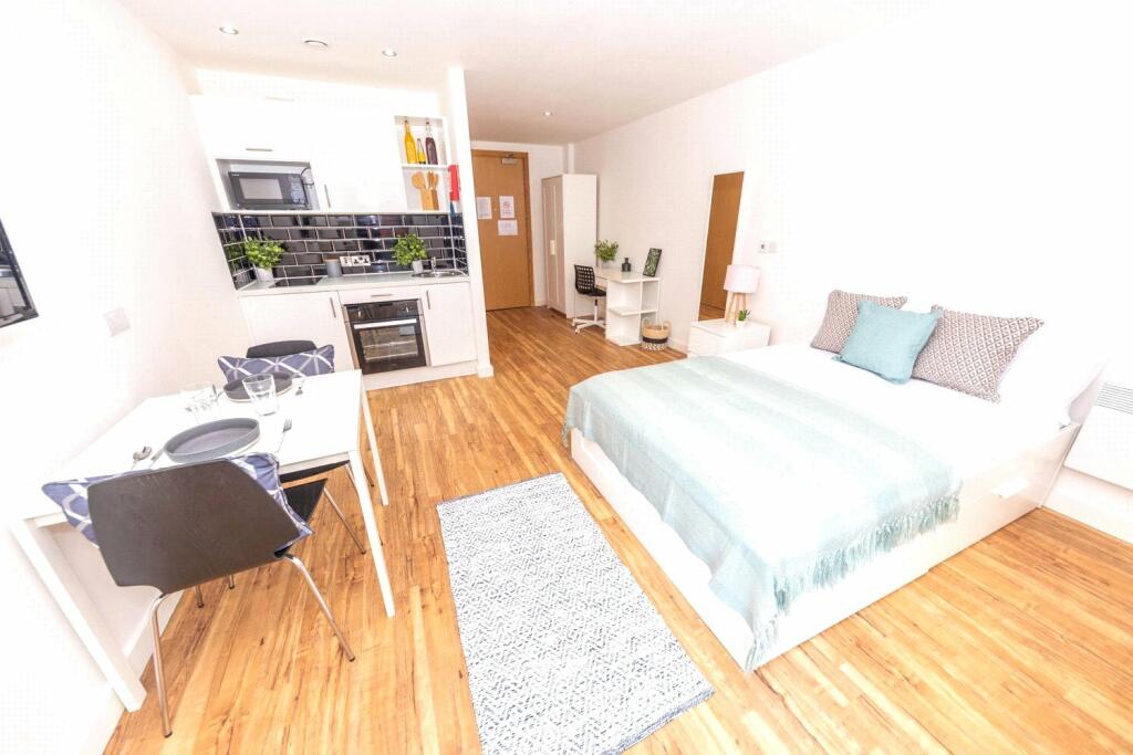 1 bed Studio