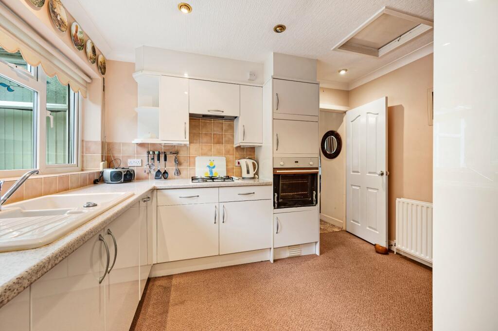 3 bed Detached Bungalow