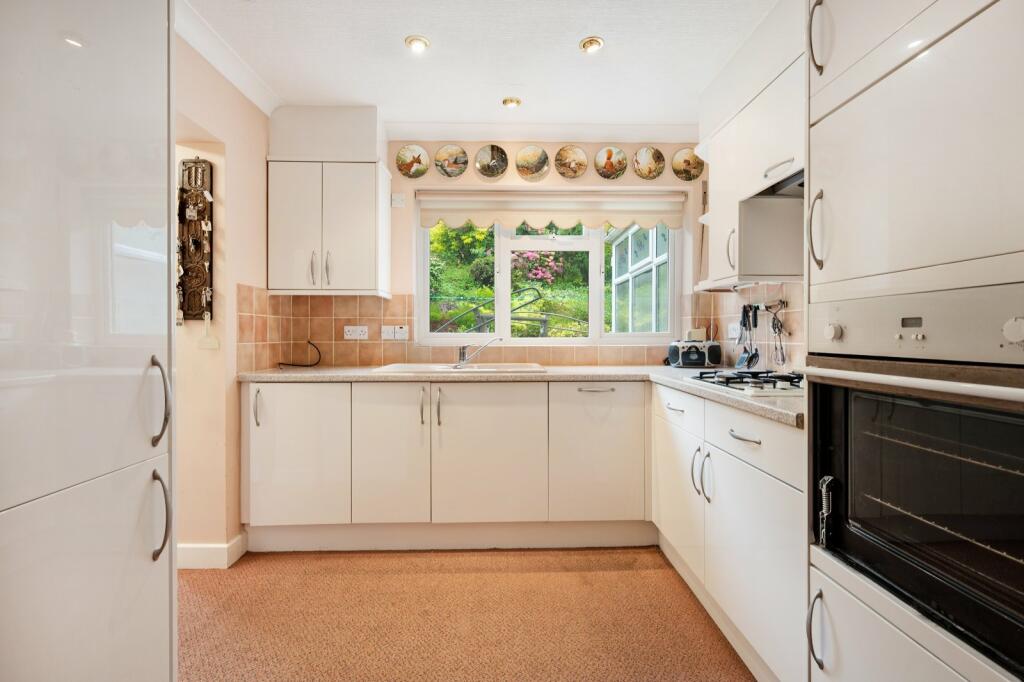 3 bed Detached Bungalow