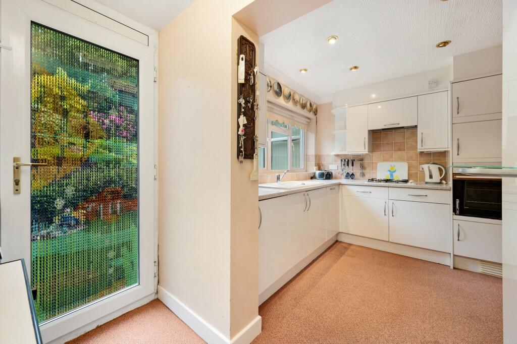 3 bed Detached Bungalow