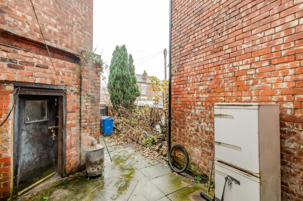 3 bed Terraced