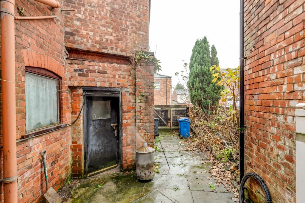 3 bed Terraced