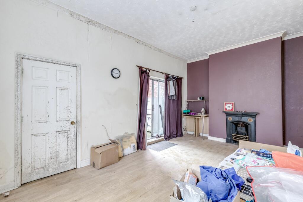 3 bed Terraced