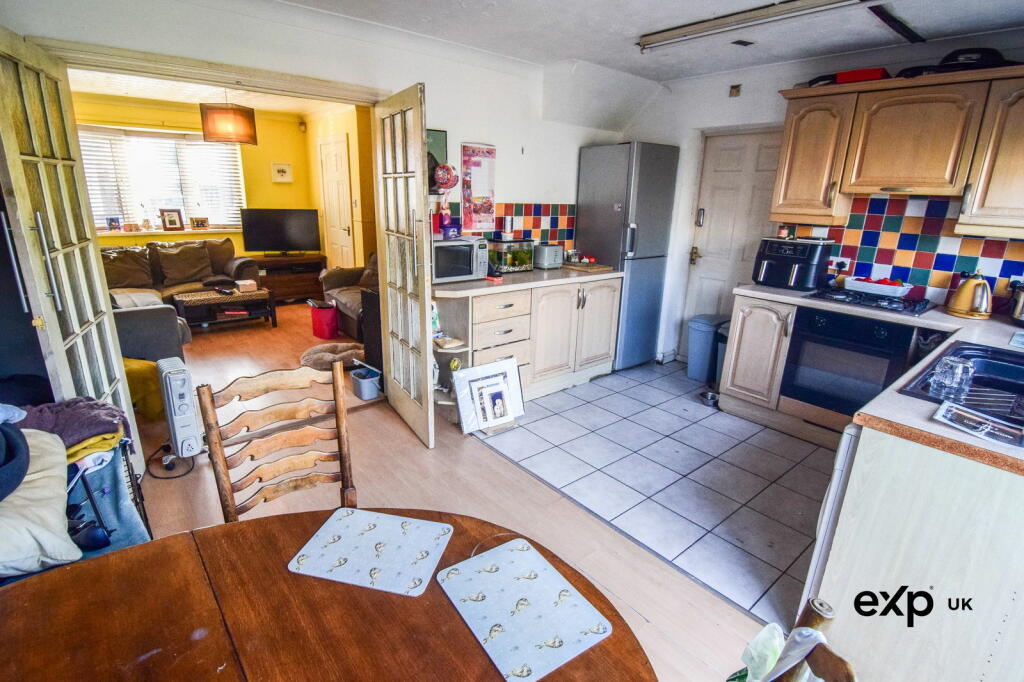 3 bed Semi-Detached