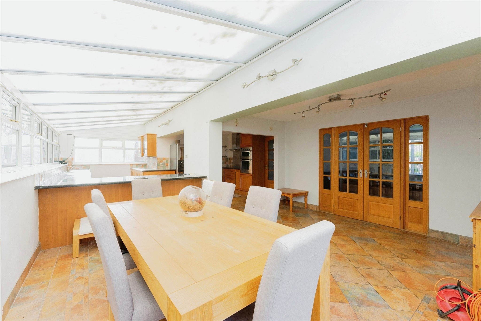 4 bed Detached