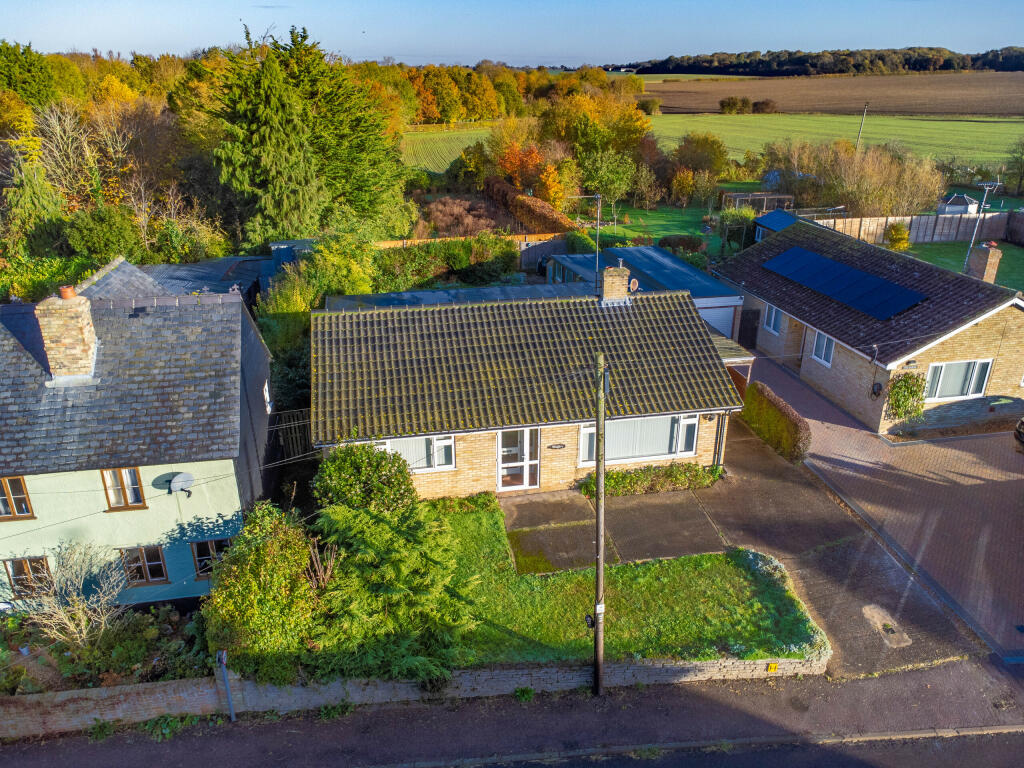 3 bed Detached Bungalow