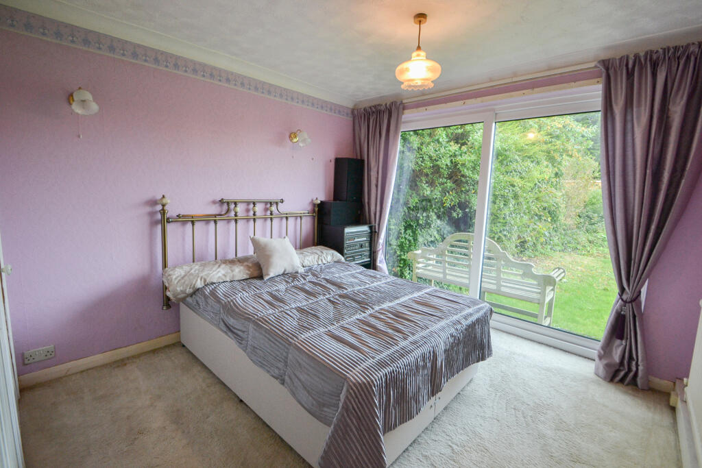 3 bed Detached Bungalow