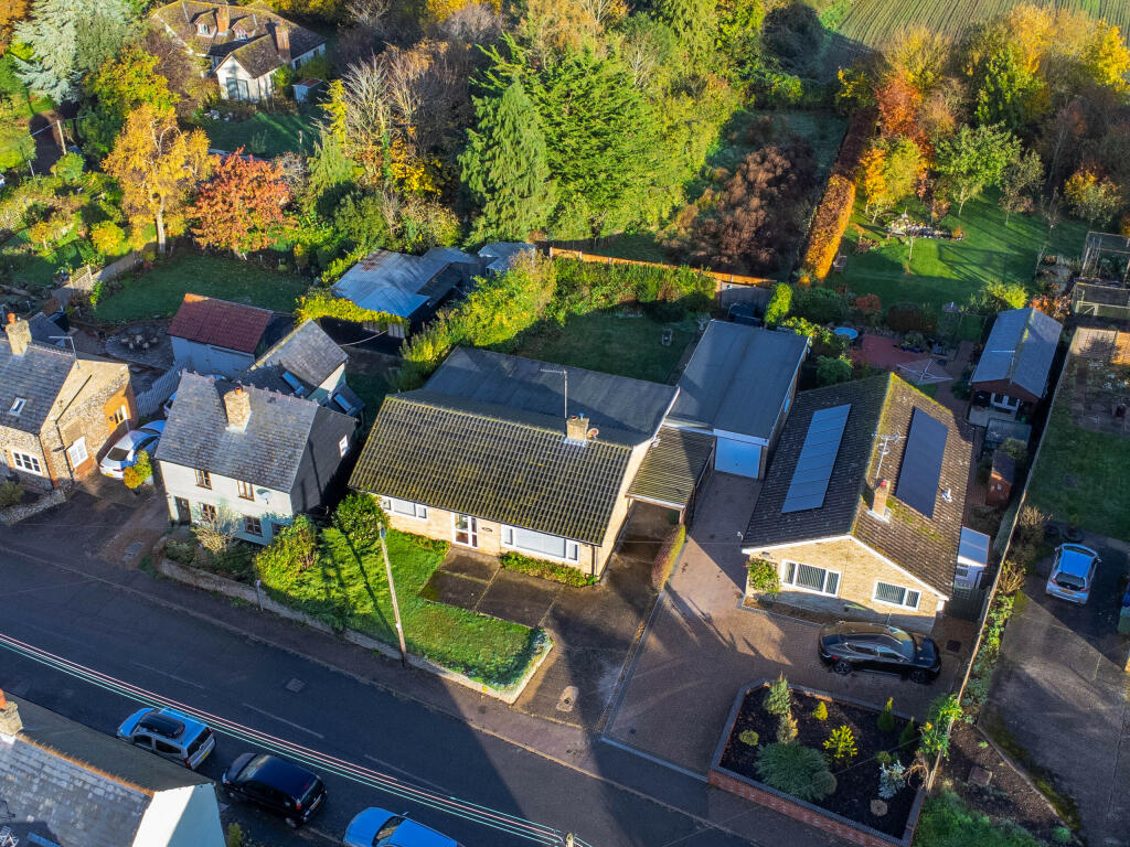 3 bed Detached Bungalow