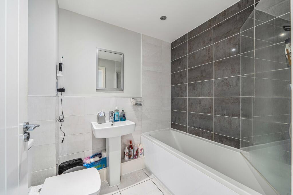 2 bed Apartment