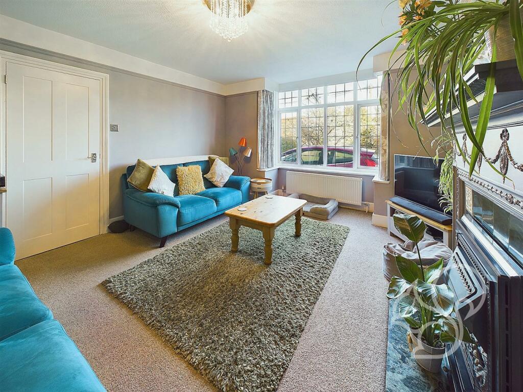3 bed Semi-Detached