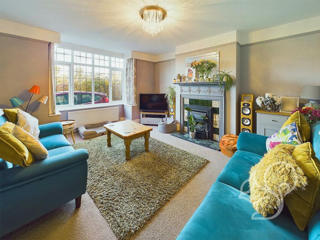 3 bed Semi-Detached