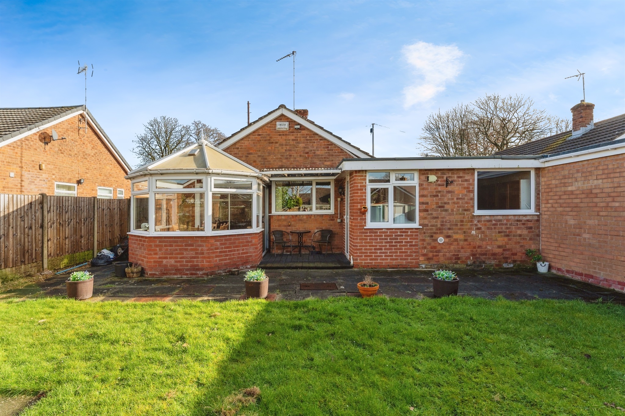 2 bed Detached Bungalow