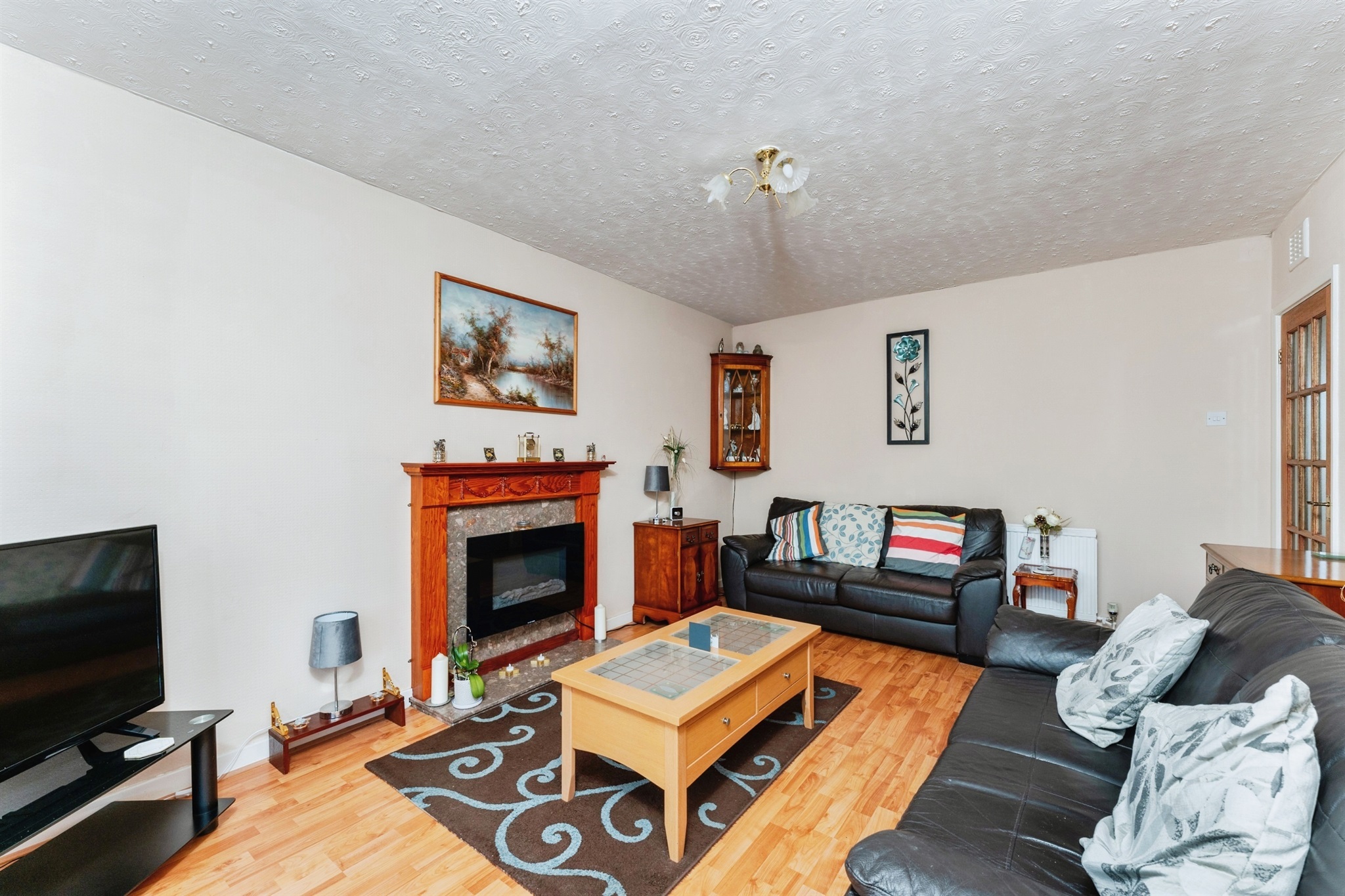 2 bed Detached Bungalow